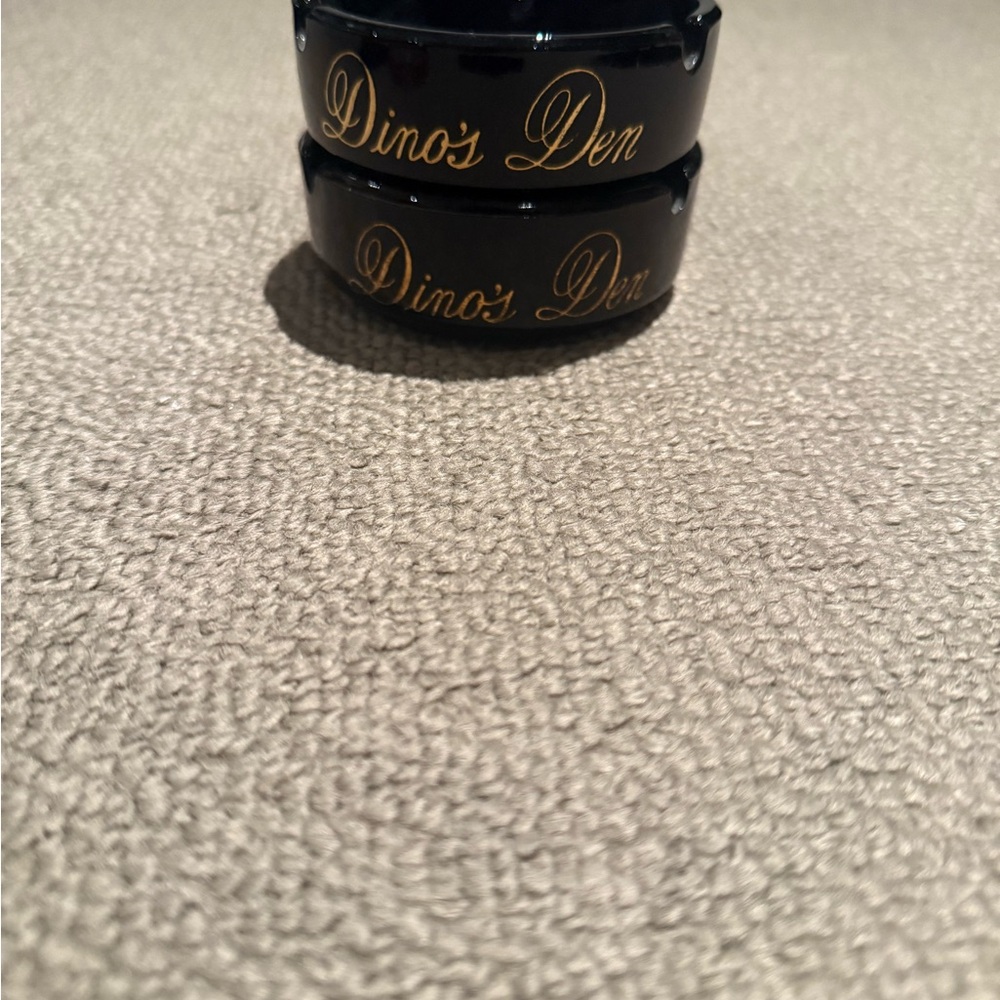 RIVIERA Vintage Dino's Den cigarette ash trays